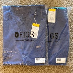 Figs  mens scrub top and bottom- NEW